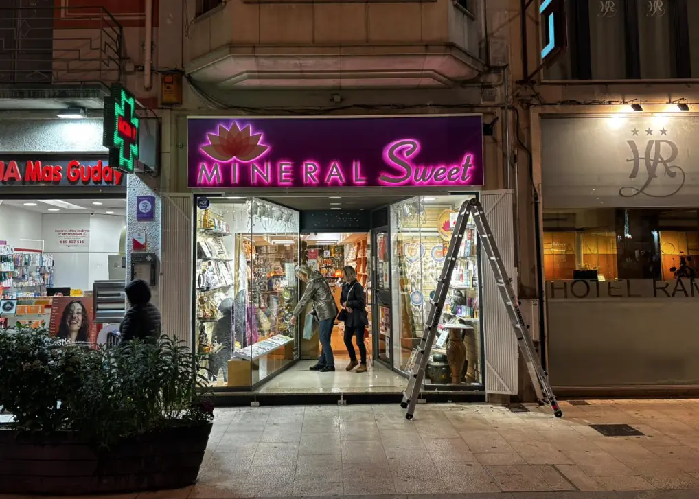 cartelleria-integral-girona-02