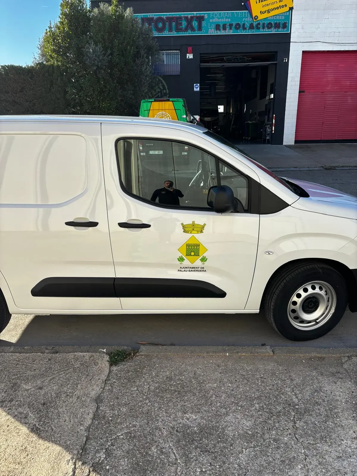 instal-retolacio-vehicle-07