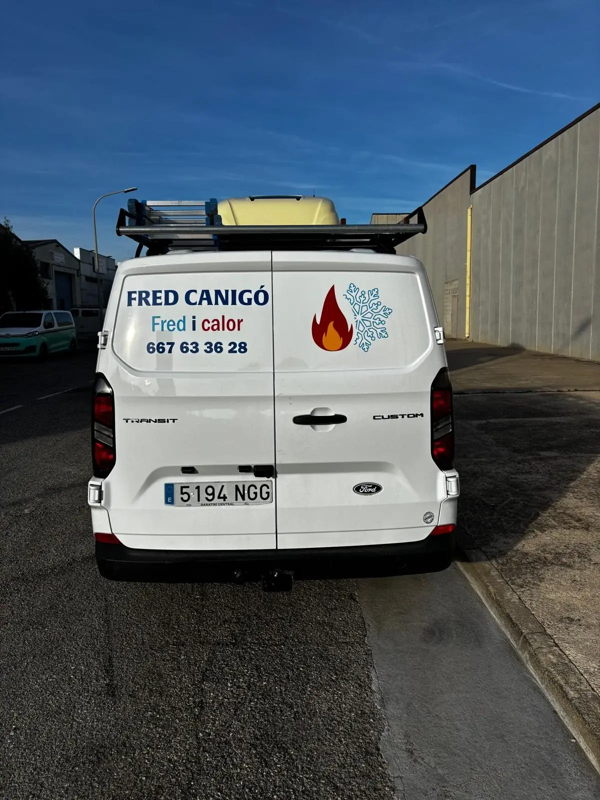 instal-retolacio-vehicle-08