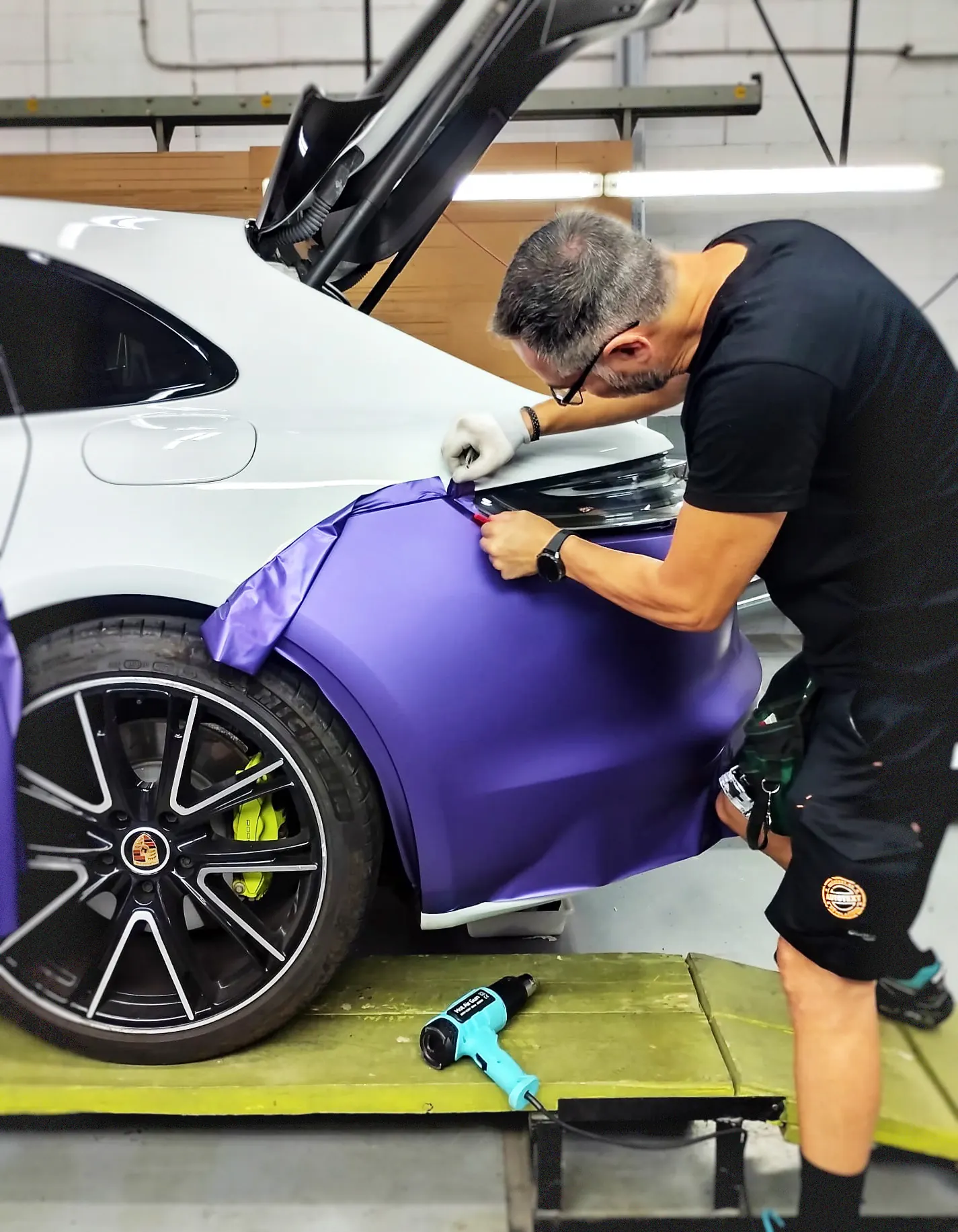 canvi-color-vinil-cotxe-porsche-girona